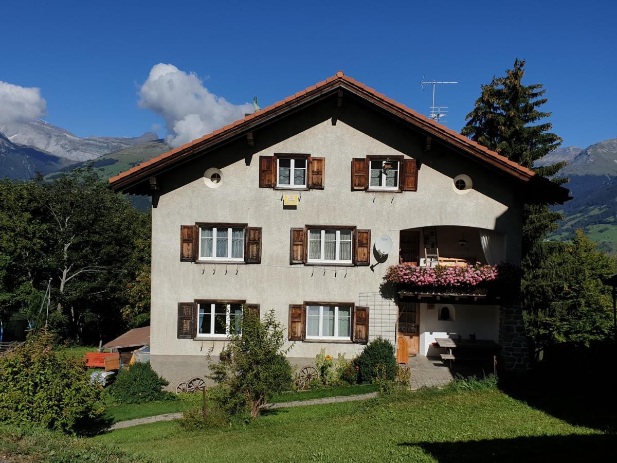 Ferienwohnung Antonia Surcuolm Exterior photo